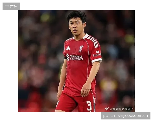 远藤航在利物浦的历练使其愈发成熟,他将是日本队中场的定海神针。 远藤航在利物浦的历练使其愈发成熟,他将是日本队中场的定海神针。
